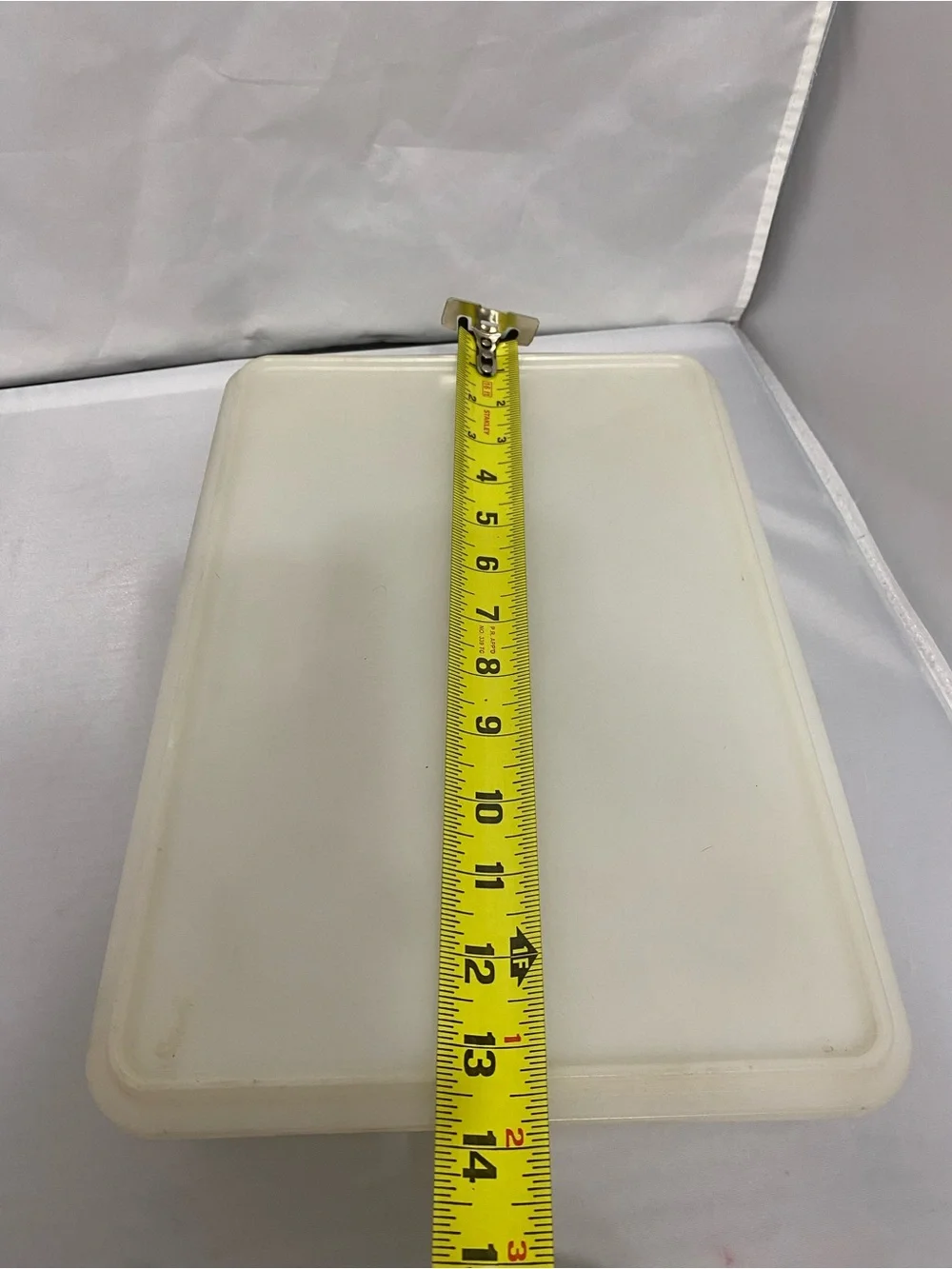 Tupperware White Rectangular Food Storage Container with Lid